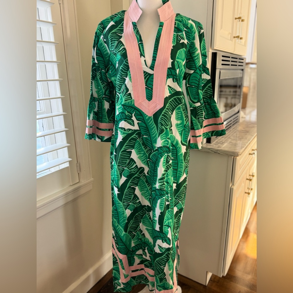 Sail to Sable X Style Charade Green and Pink Leaf Print Maxi